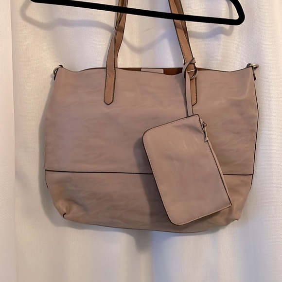 Monogrammed Joy Susan Leather Tote - Picture 3 of 4